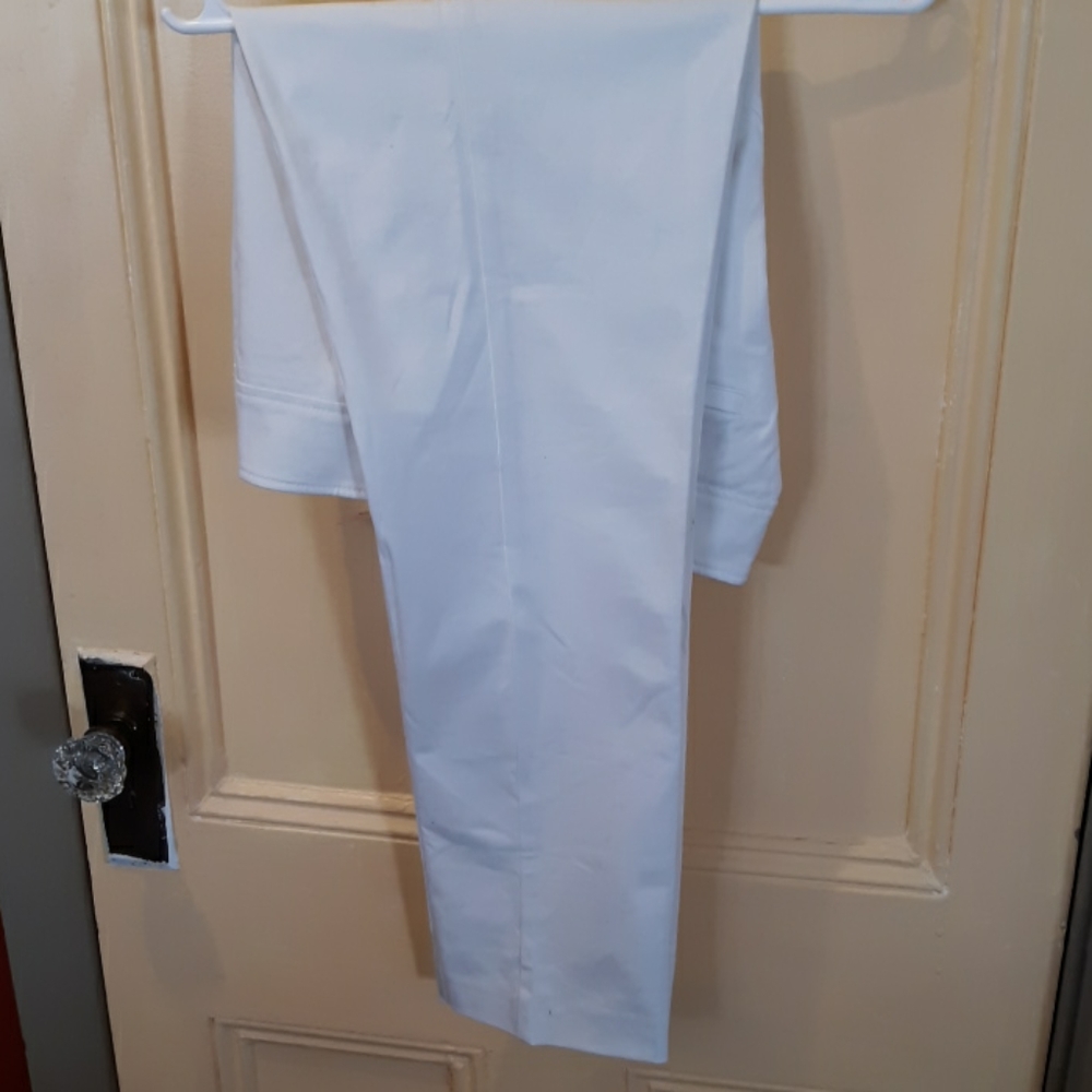 Size 8 women's White stretch pants